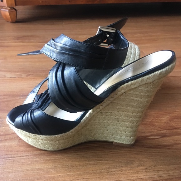 Aldo wedge high heels Black and Tan - Picture 2 of 2